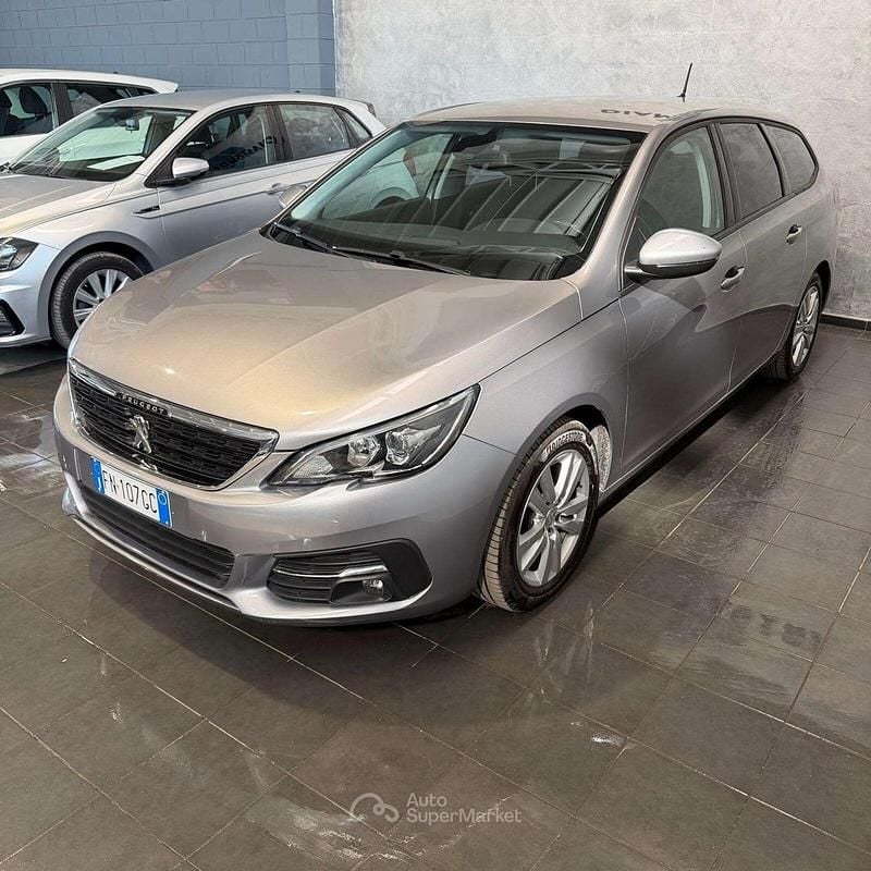 Usata Peugeot 308 Allure 131 CV (96 kW) 2018 Grigio Station wagon