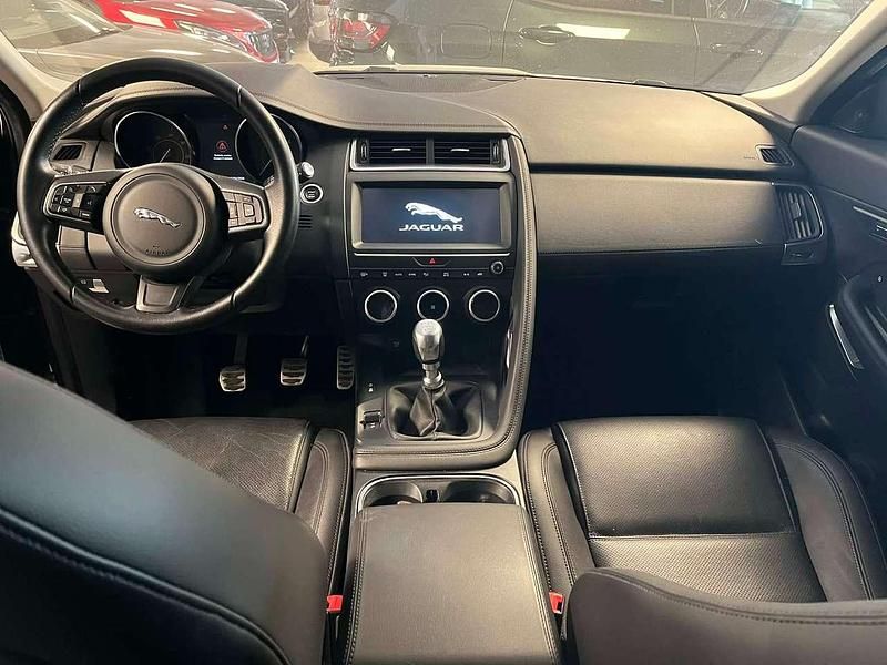 Usata Jaguar E-Pace 150 CV (110 kW) 2020 Grigio SUV