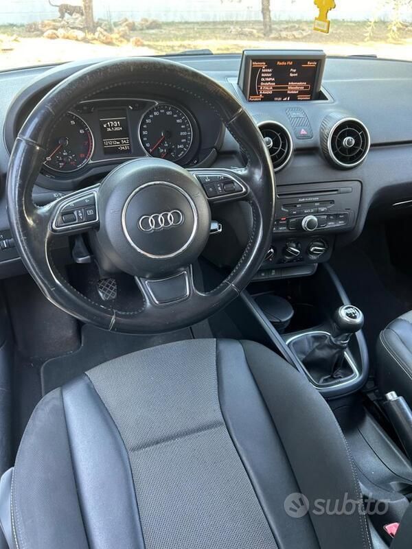 Usata Audi A1 86 CV (63 kW) 2012 Bianco Utilitaria