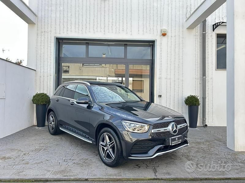 Usata Mercedes GLC220 Premium Plus 194 CV (142 kW) 2022 Grigio SUV