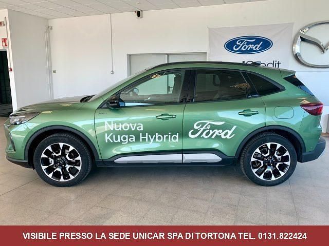 Usata Ford Kuga Active X 180 CV (132 kW) 2024 Bursting green metallizzato SUV