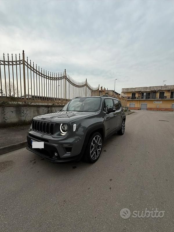 Usata Jeep Renegade 131 CV (96 kW) 2022 Grigio SUV