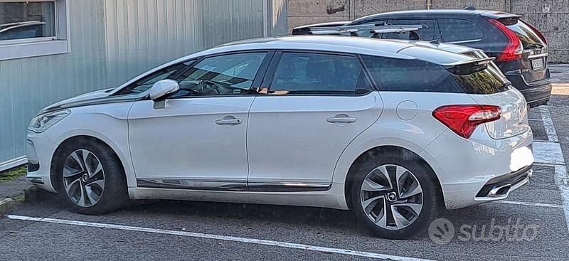 Usata Citroën DS5 163 CV (119 kW) 2013 Bianco Utilitaria