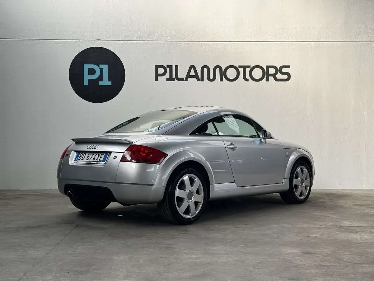 Usata Audi TT S-Line 180 CV (132 kW) 1999 Argento Coupé