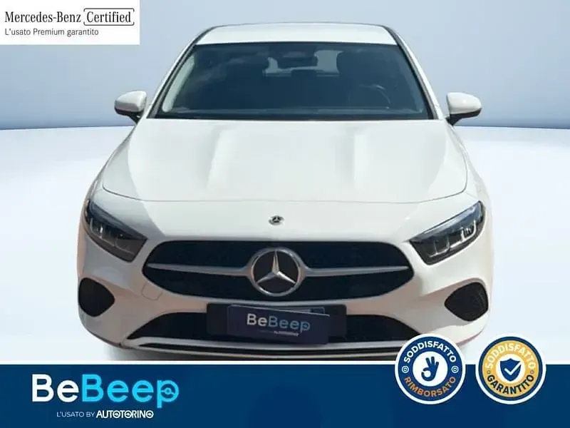 Usata Mercedes A180 Advanced 116 CV (85 kW) 2025 Bianco pastello Berlina