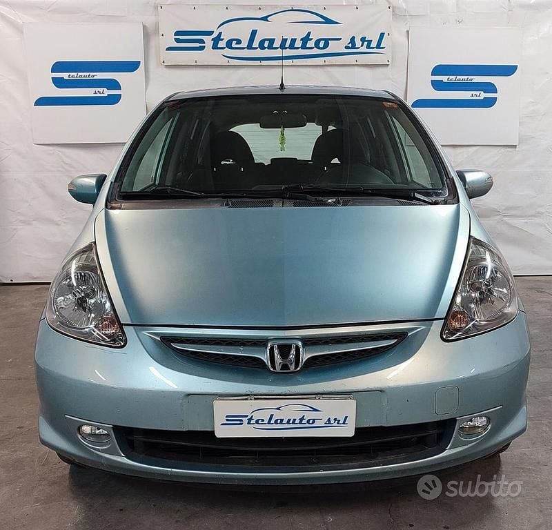 Usata Honda Jazz 83 CV (61 kW) 2007 Blu/azzurro Utilitaria