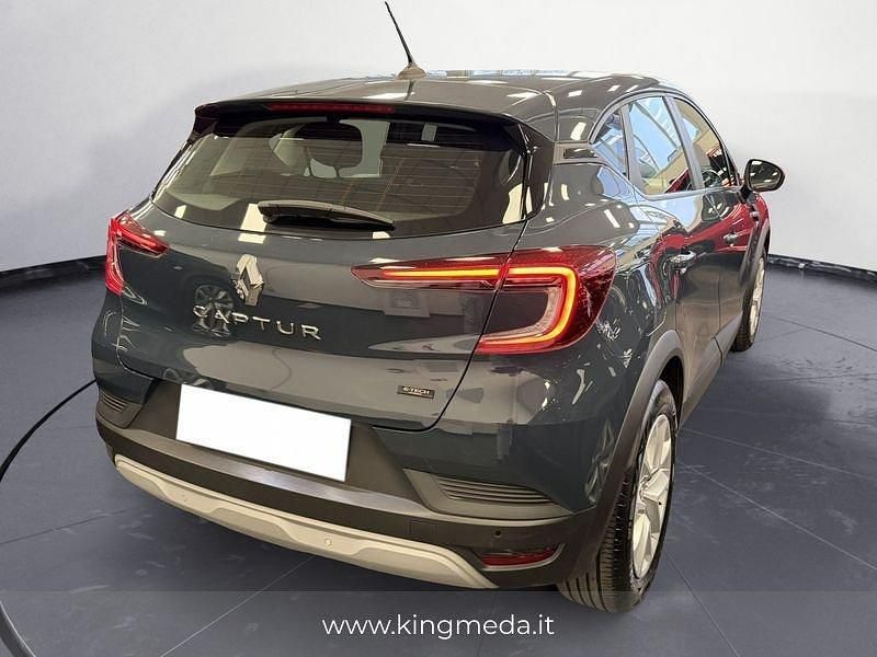 Usata Renault Captur Equilibre 143 CV (105 kW) 2023 Blu/azzurro SUV