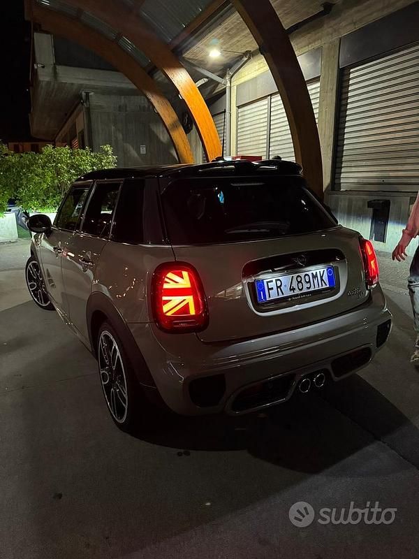 Usata Mini Cooper S 150 CV (110 kW) 2019 Verde Utilitaria