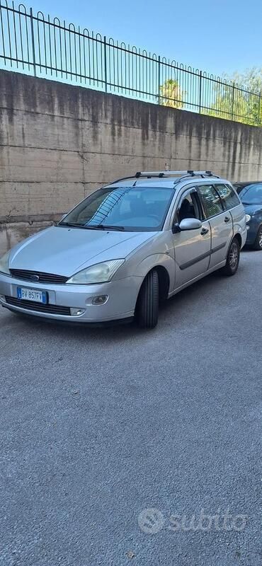 Usata Ford Focus 116 CV (85 kW) 2001 Station wagon