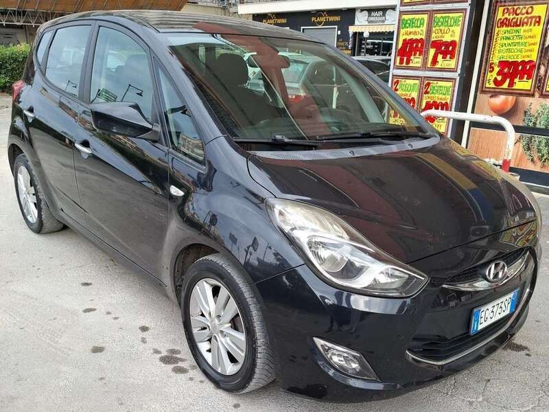 Usata Hyundai ix20 Style 90 CV (66 kW) 2011 Nero Utilitaria