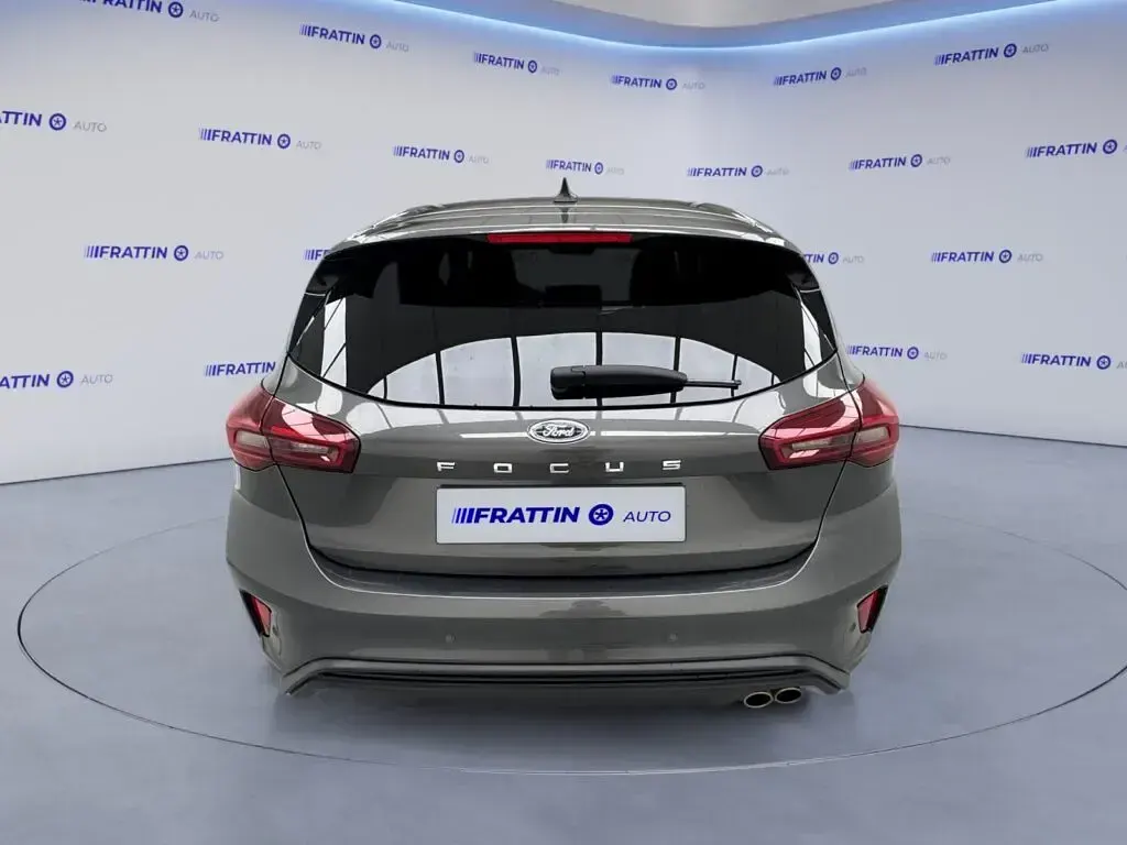 Usata Ford Focus ST-Line 125 CV (91 kW) 2025 Nero Utilitaria