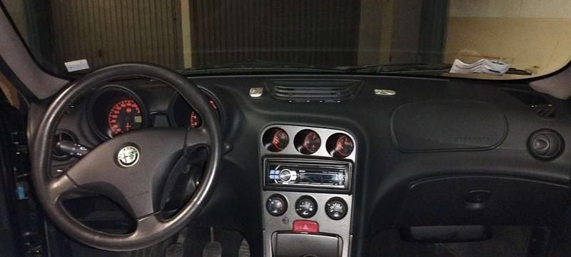 Usata Alfa Romeo 156 Distinctive 144 CV (105 kW) 2000 Berlina