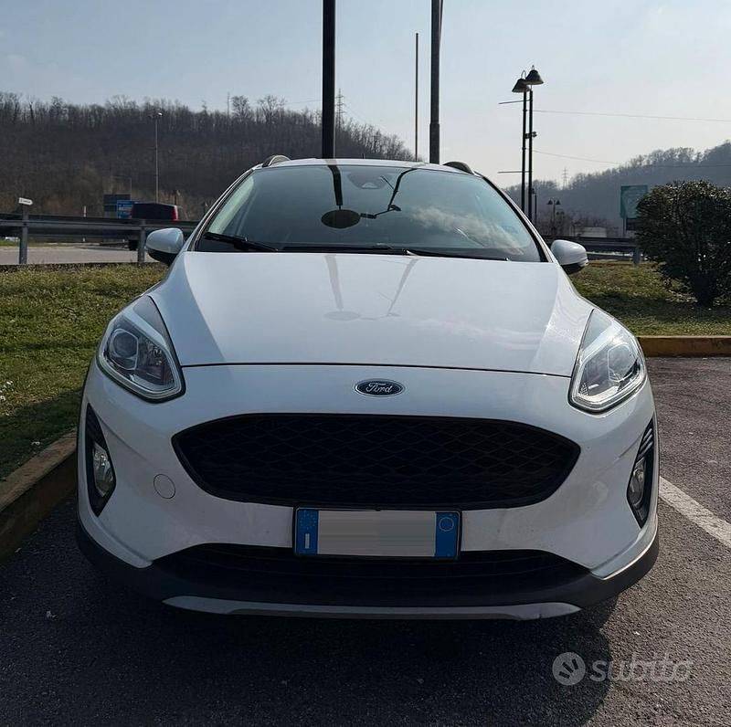 Usata Ford Fiesta Active 2018 Bianco Utilitaria