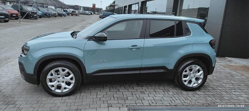 Usata Jeep Avenger Altitude 101 CV (74 kW) 2023 Azzurro SUV