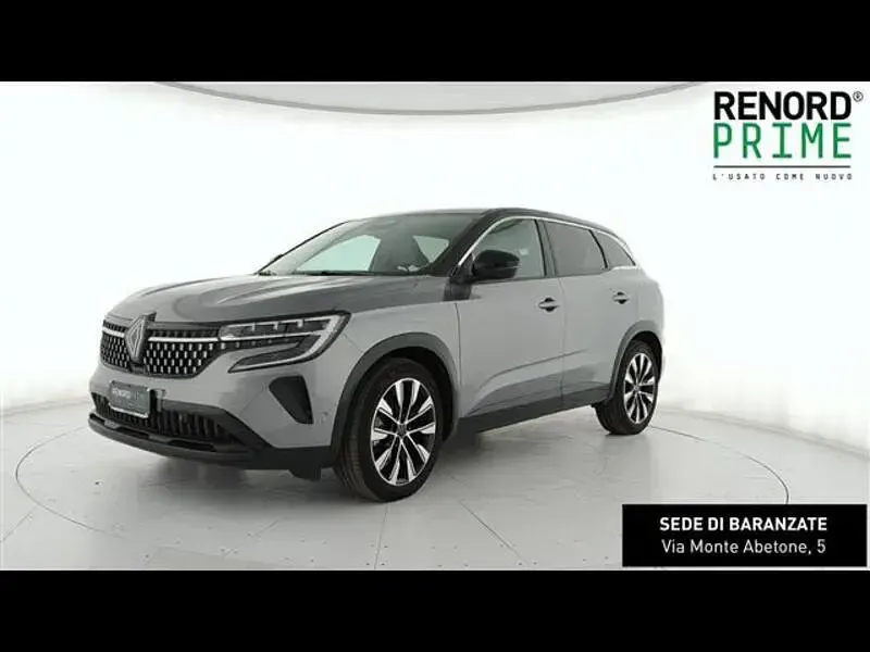 Usata Renault Austral Techno 200 CV (147 kW) 2023 Grigio scuro SUV