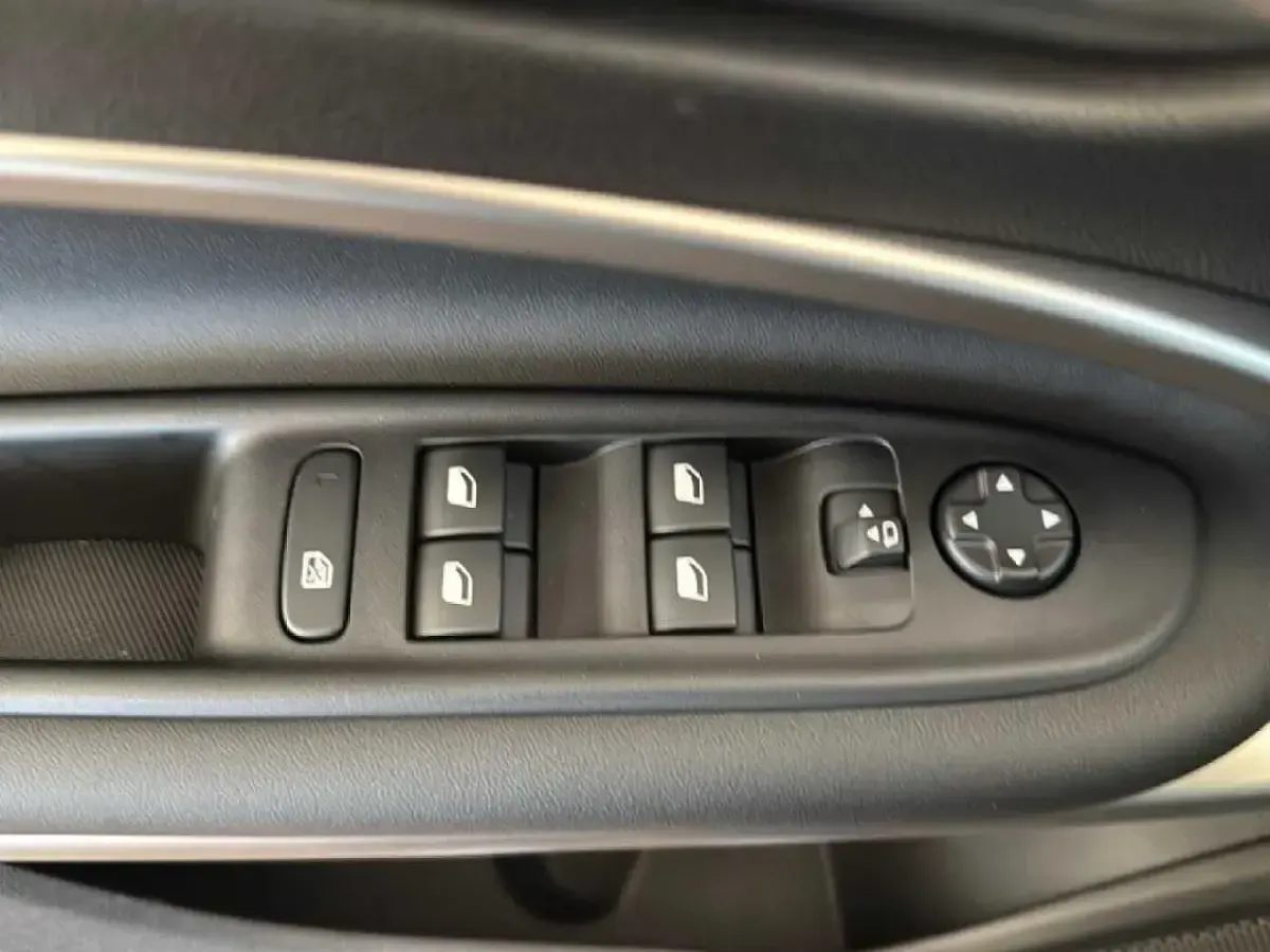 Nuova Jeep Avenger Summit 110 CV (80 kW) 2026 SUV