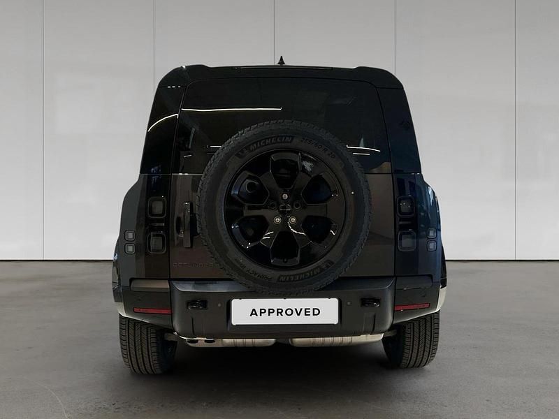 Nuova Land Rover Defender SE Dynamic 200 CV (147 kW) 2026 Carpathian grey SUV