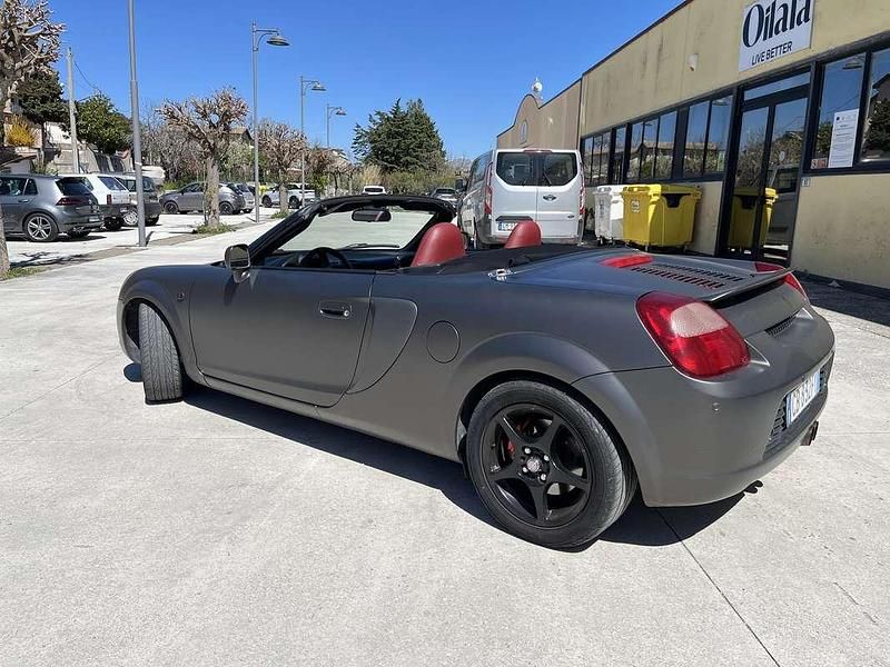Usata Toyota MR2 140 CV (102 kW) 2005 Cabrio