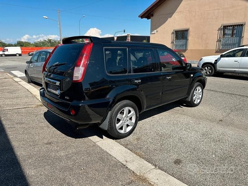 Usata Nissan X-Trail 136 CV (100 kW) 2006 Nero SUV