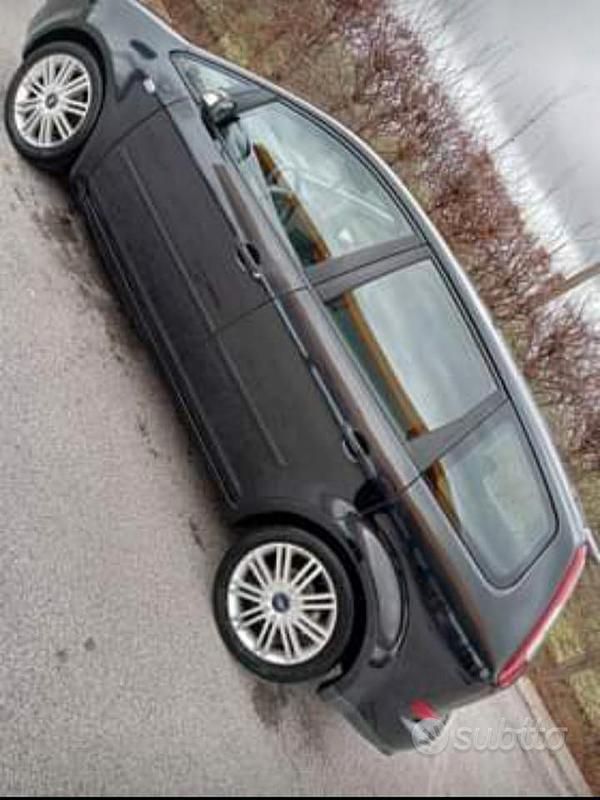 Usata Ford C-MAX 110 CV (80 kW) 2003 Nero Monovolume