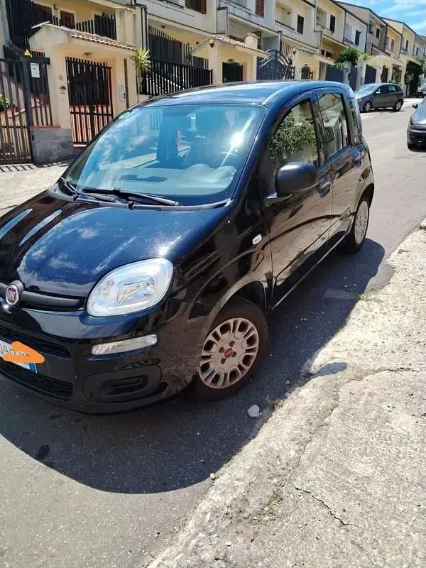 Usata Fiat Panda Easy 69 CV (50 kW) 2017 Nero Utilitaria