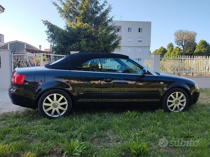 Usata Audi A4 Cabriolet S-Line 163 CV (119 kW) 2005 Nero Cabrio
