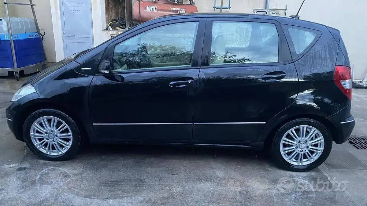 Usata Mercedes A170 116 CV (85 kW) 2009 Nero Berlina
