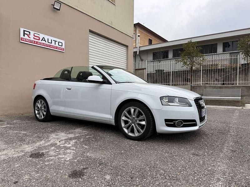 Usata Audi A3 Cabriolet Ambition 105 CV (77 kW) 2012 Bianco Cabrio