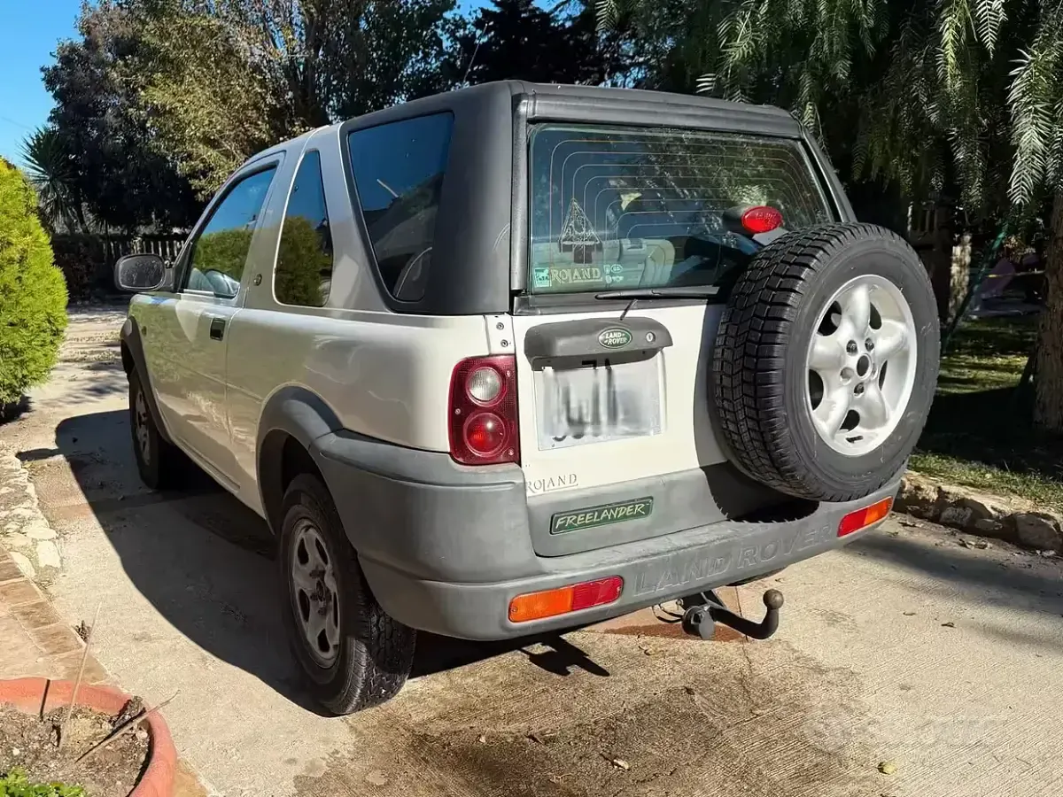 Usata Land Rover Freelander 103 CV (75 kW) 1999 Bianco SUV