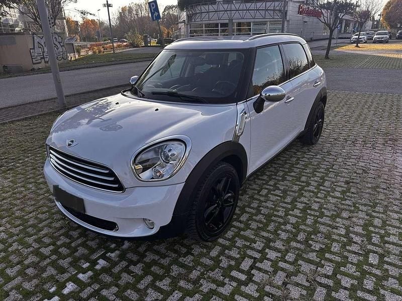 Usata Mini Cooper D Countryman 111 CV (81 kW) 2014 Bianco SUV