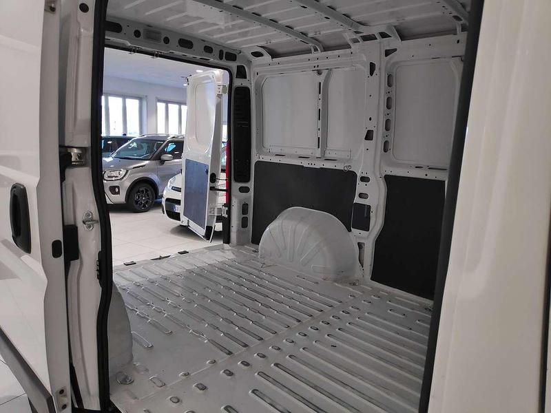 Usata Peugeot Boxer S 140 CV (102 kW) 2022 Bianco Furgone