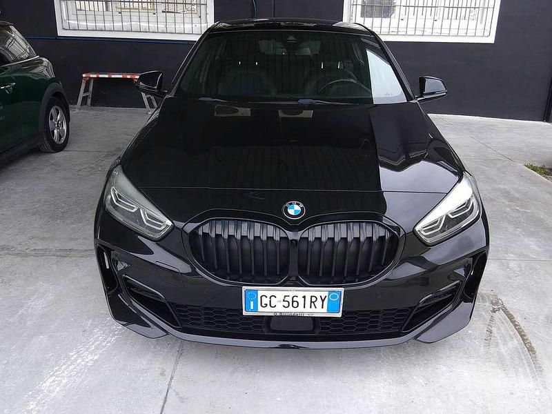 Usata BMW 116 M Sport 116 CV (85 kW) 2020 Nero Utilitaria