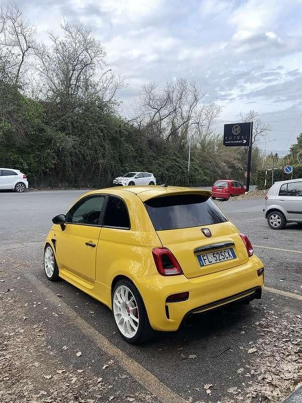 Usata Abarth 695 165 CV (121 kW) 2017 Utilitaria