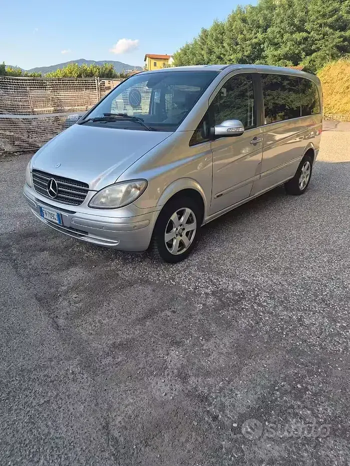 Usata Mercedes Viano 150 CV (110 kW) 2006 Grigio Monovolume