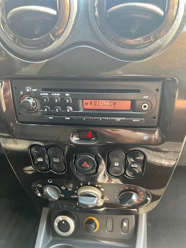 Usata Dacia Duster 110 CV (80 kW) 2011 Nero SUV