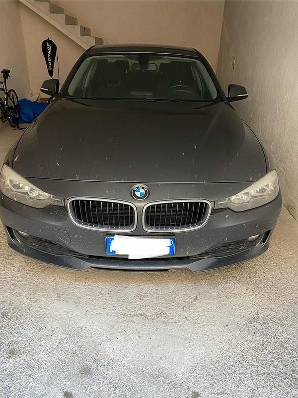 Usata 2012 BMW 316 Tre volumi | 6000 € - Immagine 1/4