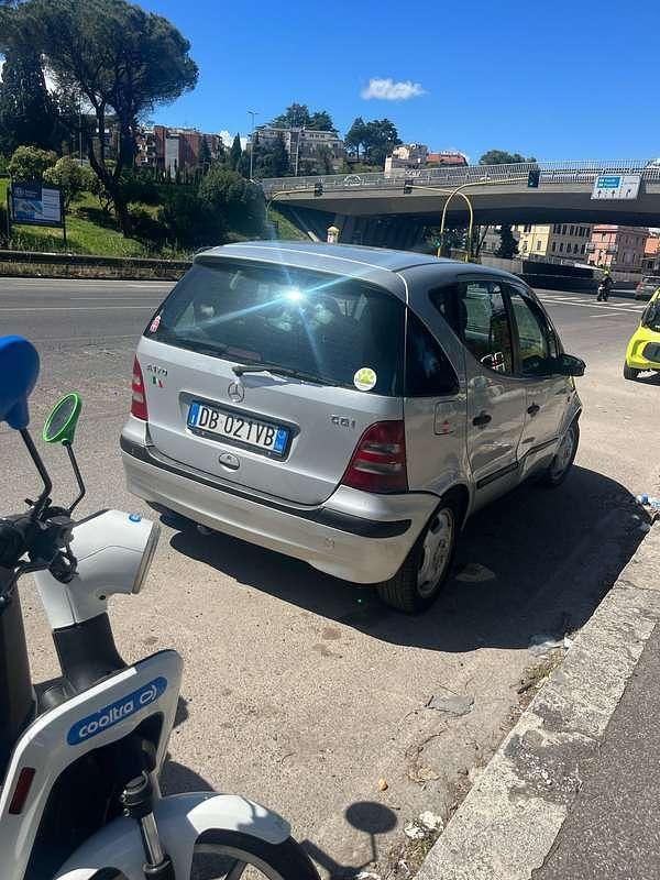 Usata Mercedes A170 90 CV (66 kW) 2008 Monovolume