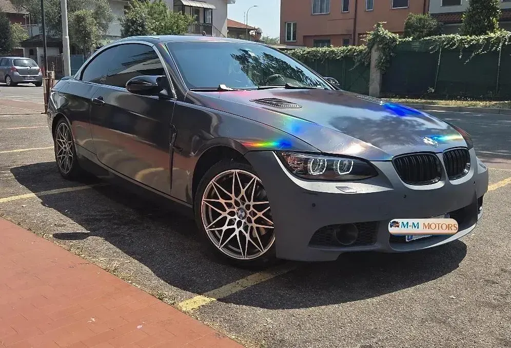 Usata BMW 320 176 CV (129 kW) 2009 Viola Cabrio
