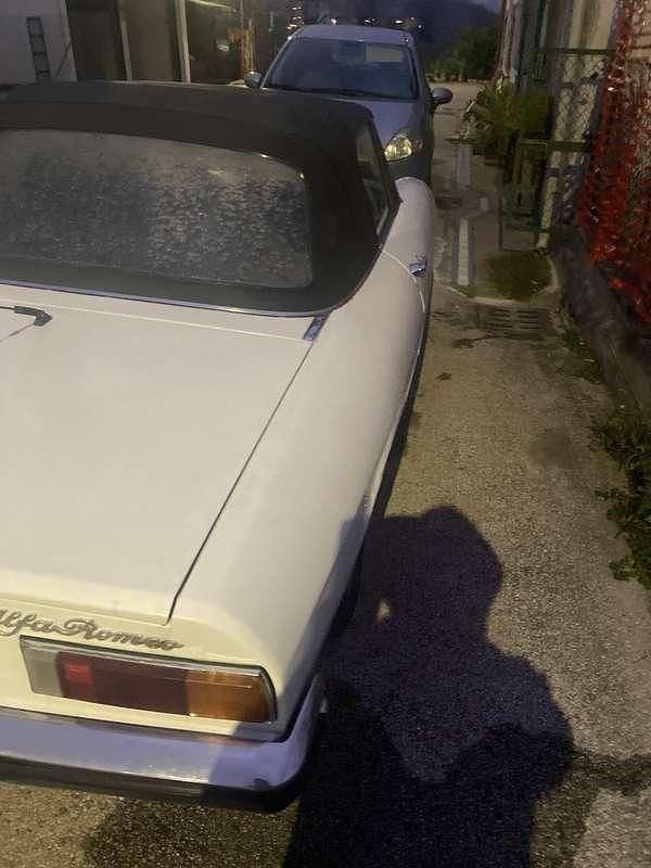 Usata Alfa Romeo Spider 120 CV (88 kW) 1971 Bianco Cabrio