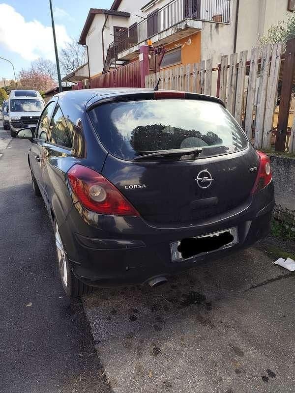 Usata Opel Corsa Sport 90 CV (66 kW) 2007 Utilitaria