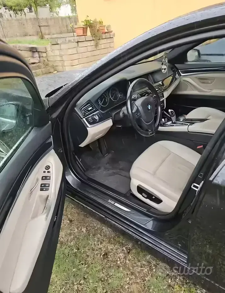 Usata BMW 520 190 CV (139 kW) 2015 Grigio Berlina