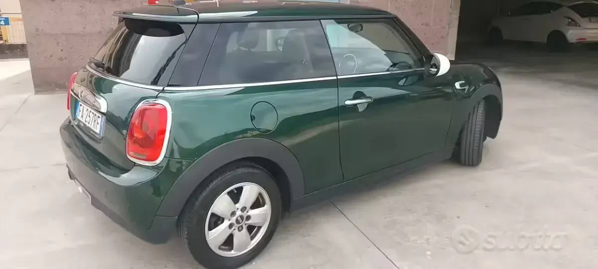 Usata Mini One D 116 CV (85 kW) 2015 Verde Utilitaria