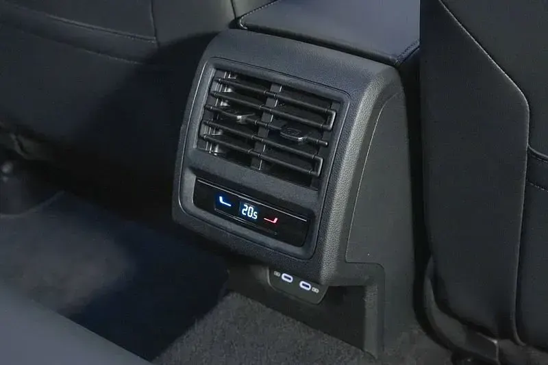 Usata VW Golf VIII Style 150 CV (110 kW) 2025 Grigio