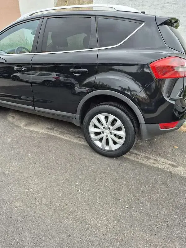 Usata Ford Kuga Titanium 136 CV (100 kW) 2010 SUV
