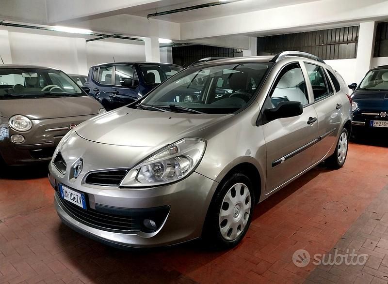 Usata Renault Clio GrandTour 74 CV (54 kW) 2008 Giallo Station wagon