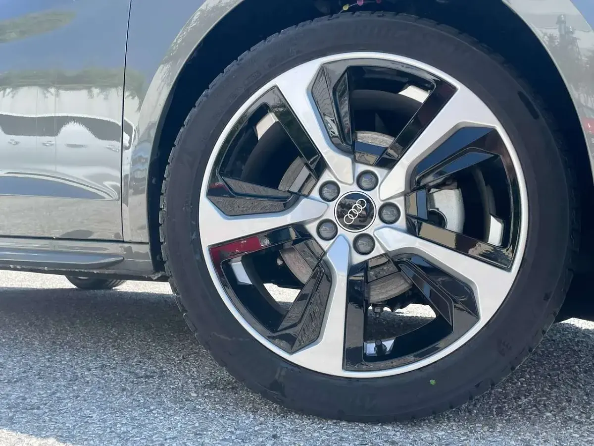 Nuova Audi A1 Sportback 116 CV (85 kW) 2026 Grigio Utilitaria