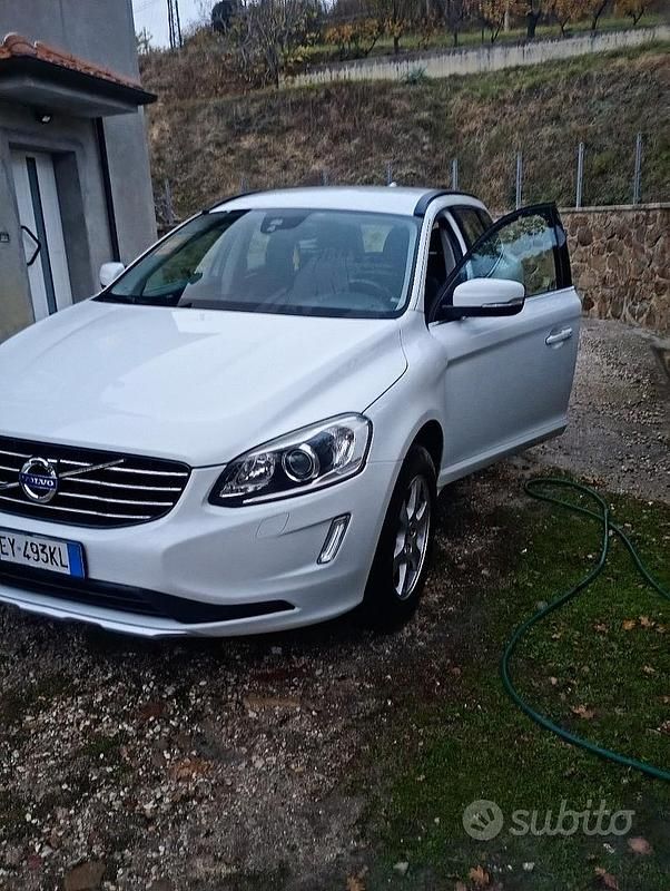 Usata Volvo XC60 2015 Bianco SUV
