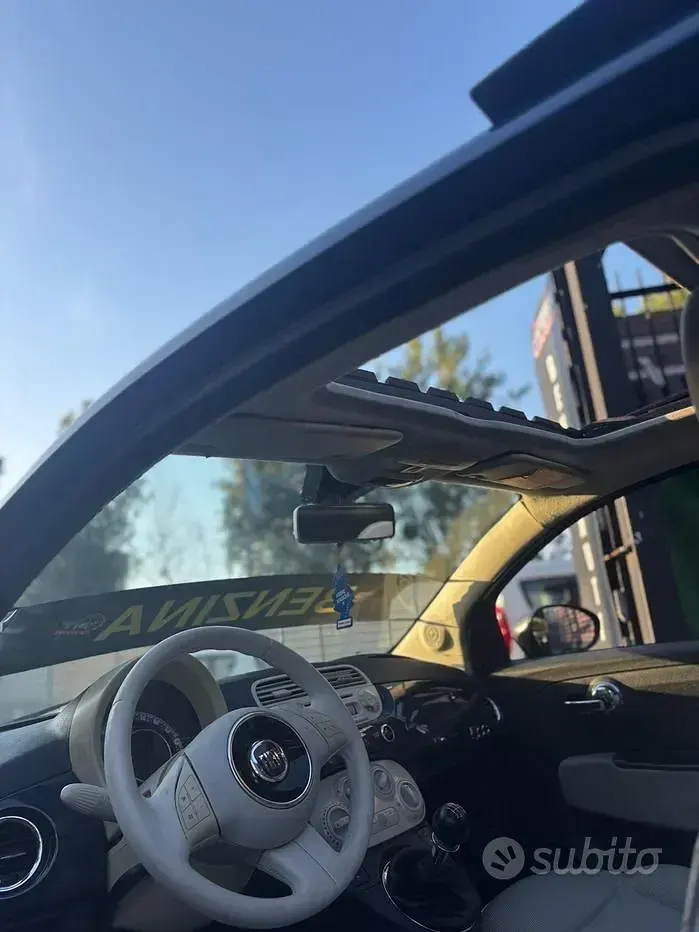 Usata Fiat 500 69 CV (50 kW) 2009 Viola Cabrio