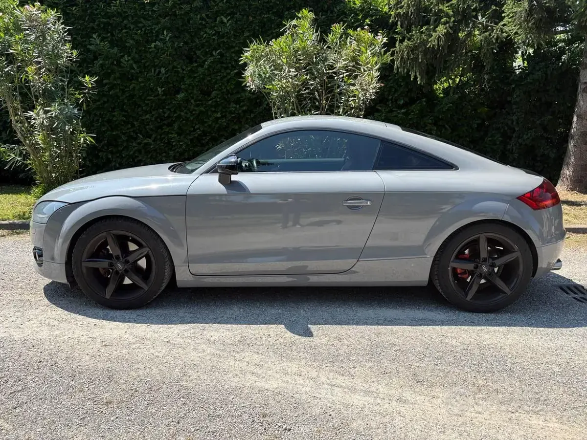 Usata Audi TT Ambiente 200 CV (147 kW) 2007 Grigio Coupé