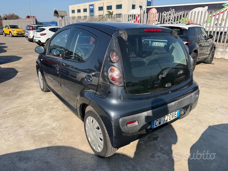 Usata Citroën C1 55 CV (40 kW) 2005 Grigio Utilitaria